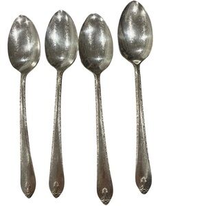 William Rogers & Son Exquisite Pattern Set of 4 Teaspoons 6 inch Silver Plate